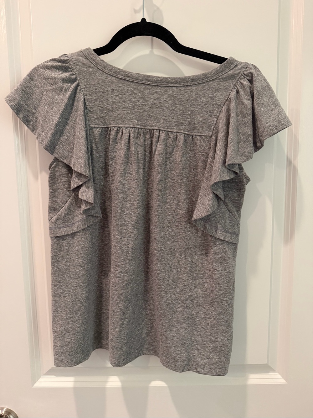 LOFT Heather Gray Ruffle Flutter Sleeve Swing Top XS